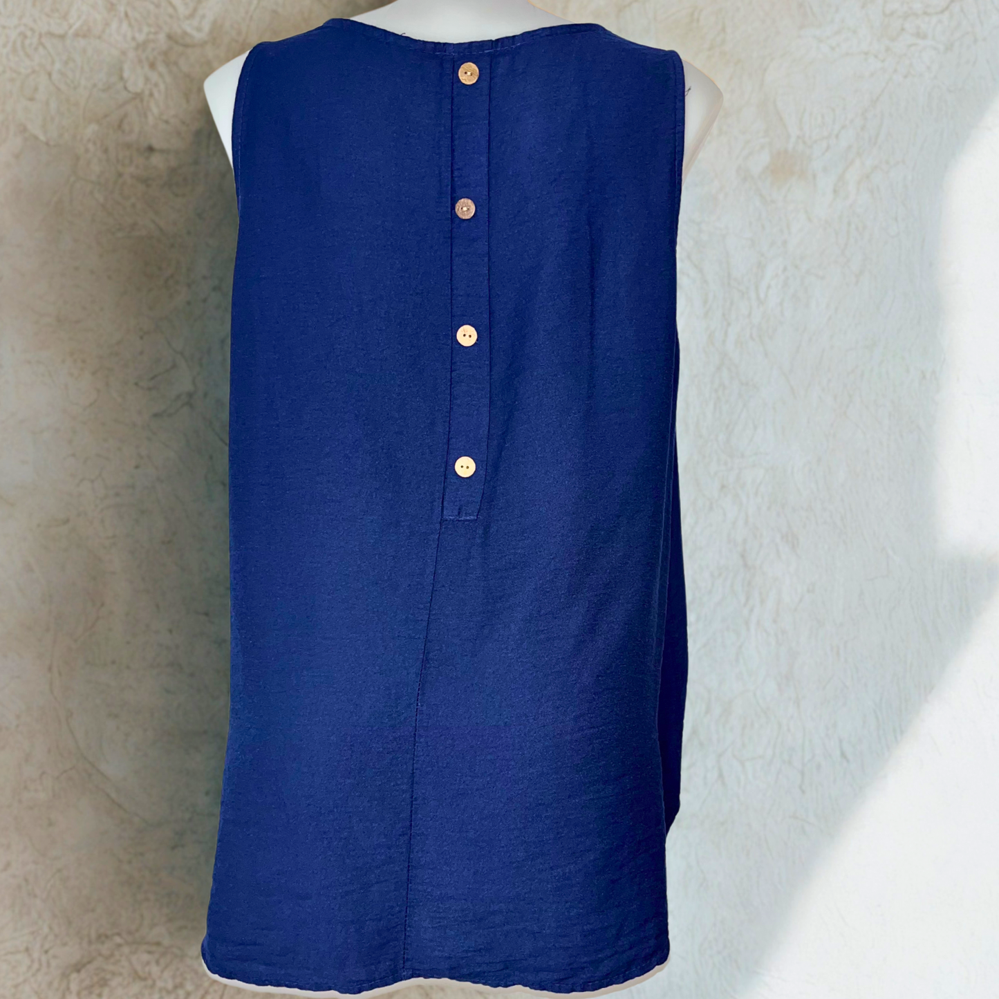 T-shirt Donna Senza Maniche a Vestibilità Comoda – 2 Colori